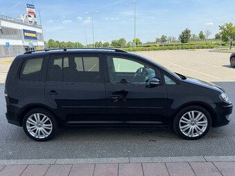 Volkswagen VW Touran 1.4 TSI 103kW 2010 148tkm 7míst - 17