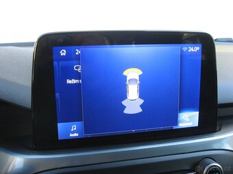 Ford Focus 1.5i Turbo 151PS Kombi Active A/T - 17