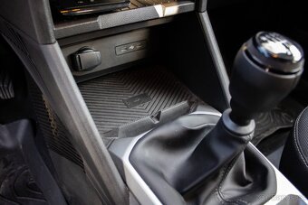 Dacia Duster 1.2TCe Benzín+mHEV - 17