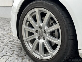 Audi A4 B8 1.8 TFSI PANO / B&O / S-line, manuál - 17