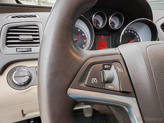 benzínová Opel Insignia 1.6i  85kW  motor atmosféra ne turbo - 17