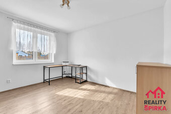 Prodej, rodinný dům 4+kk, CP 1030 m2, zahrada, Třebařov, okr - 17