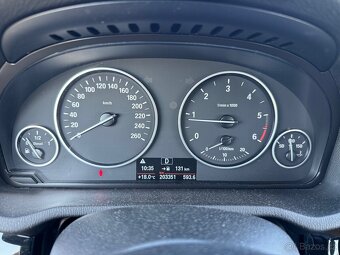 BMW X3 xDrive 20d lci - 17