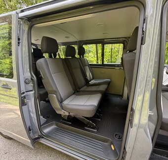 Volkswagen Transporter T6 2.0 TDI 150 HP 9 osob r.v 2019 - 17
