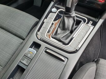 VW Passat B8 Variant 2.0 TDI 147kW DSG - záruka Autodraft - 17
