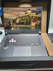 Asus Rog strix G15 - 17