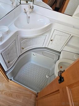 Karavan Hobby 495 - 17