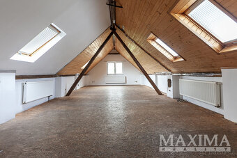 Dům 3+1 o ploše 140 m2 - Žebrák, Sedlec - 17