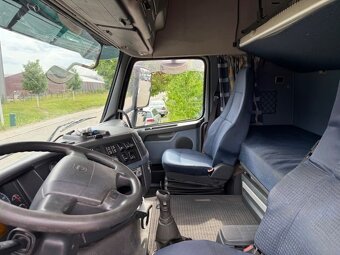 Volvo FH480 6X2 hákový kontejner - 17