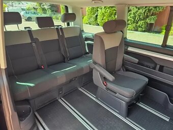VW Multivan 2.0TDI 103kW,DSG,1.Majitel,Tažné,Navi,Senzory. - 17