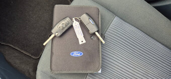 Ford Fiesta, 1.3 i KLIMA TOP STAV - 17