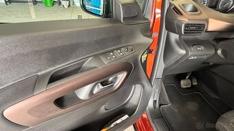 Peugeot Rifter 1.5 BHDi 130 EAT8 Long, GT line, 7 míst - 17