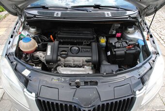 Škoda Fabia 2 kombi 1.4 63kW - klimatizace - ESP - 17