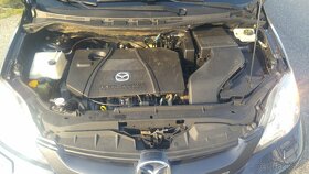 Mazda 5,2.0i,xenony,7 míst - 17
