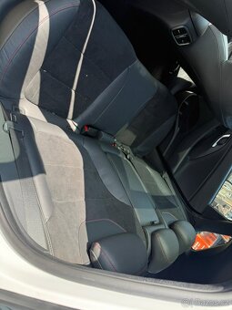 Hyundai i30 1.5 T GDI DCT N line Hybrid 2024 - 17