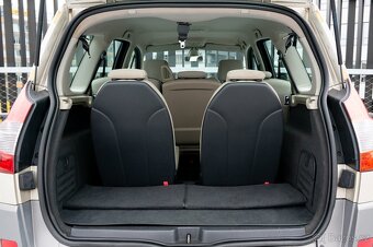 Renault Grand Scénic 1.9 dCi AUTOMAT – 7 míst - 17