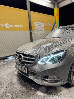 Mercedes-Benz E 250 CDI 4MATIC 2015 - 17