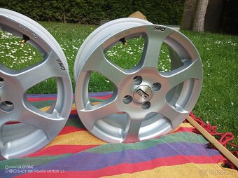 Alu kola 15" 4x100 / ET 35 - 17