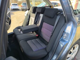 Škoda Octavia 1.6 MPi 75kW Ambiente,Klima,Temp,Tažné - 17