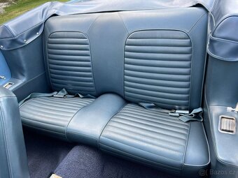 Ford Mustang Cabriolet z roku 1965 - 17