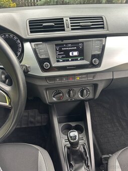 Škoda Fabia 3, 73 tisíc km, benzín - 17