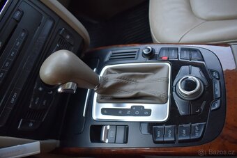 Audi A4 B8 2.0TDi AVANT/AUT/KŮŽE/NAVI/ - 17