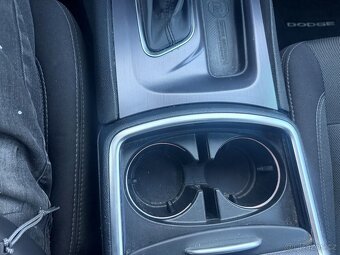 Dodge Charger 3,6 RWD Facelift 2015 TOP STAV - 17