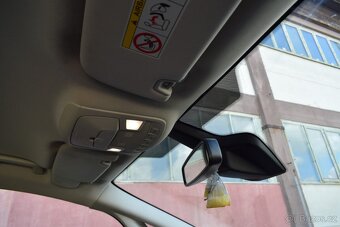 Ford S-MAX 2.0TDCi 132KW/AUTOMAT/TITANIUM - 17