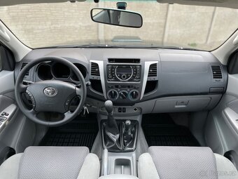 Toyota Hilux 2.5 D-4D 106KW 4x4 HardTop - 17