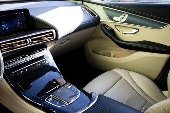 Mercedes-Benz  EQC 2022 - 17