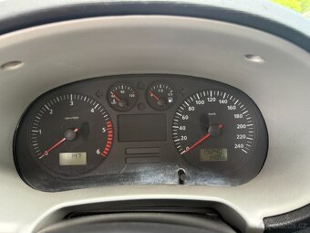 Seat Leon, 1.9TDI, 66kw Man. - 17