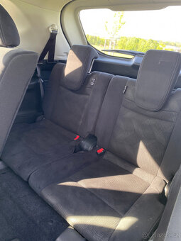Nissan X-Trail 4x4 1.6DCi | 124tis. km | 7 míst | PANORAMA - 17