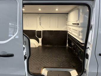 Renault Trafic 1,6 DCI 95kW 1.MAJ LED ČR DPH - 17
