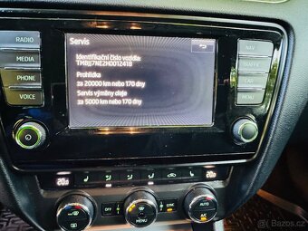 Škoda Octavia 2.0 TDI-110 kw, Style Navigace,DSG - 17