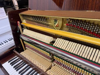 Pianino Petrof K114 se zárukou a doprava zdarma. - 17