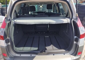 Renault Scénic 1.6 16v Klima, ABS benzín manuál 82 kw - 17