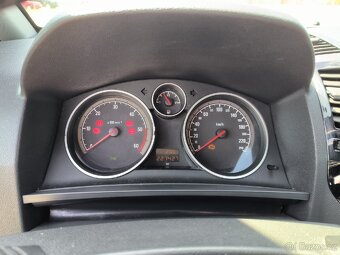 Opel Zafira B 1.9 cdti 88kW 7míst - 17