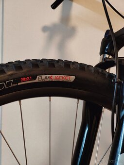 Specialized Jett 29" (dámské horské kolo) na 155-178 cm - 17