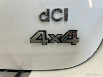 Dacia Duster 1.5dCi 81KW 4x4 1.MAJ TEMPOMAT 2xALU TAŽNÉ ZAŘ. - 17