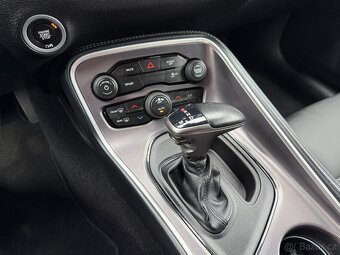 DODGE CHALLENGER 4x4 2021 PENTASTAR - 17