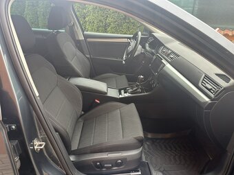 Škoda Superb 2.0 TDi 140kW 4x4 serviska - 17
