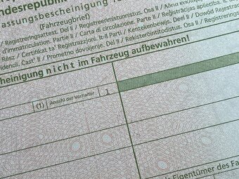 MERCEDES BENZ W107 350SLC MANUÁL - 17