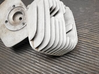 Šikmé hlavy Jawa californian 350 362 IV Bizon 633 první 634 - 17