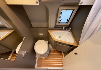 Ford Transit LMC 170PS Automat 2023 - 17