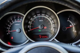 Kia Venga 1.4 CVVT Platinum - 17