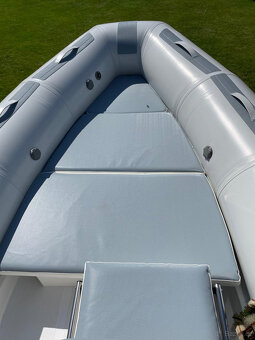člun RIB Adventure Vesta 500EVO - 17