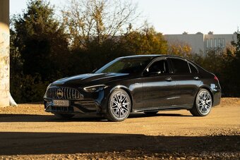 Mercedes C43 AMG 4MATIC + - 17
