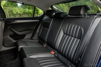 Škoda Superb L&K 2.0TDI DSG 4x4 sedan - 17