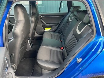 Škoda Octavia, 2.0 TSI 162kW -RS-XEN-PANORAMA - 17