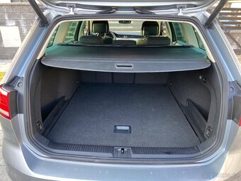 VW PASSAT VARIANT B8 model 2020 - 17